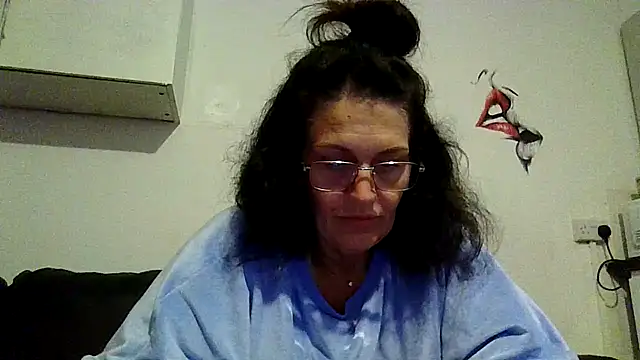 RubyyRosee online show from 07-15-26, 05:47