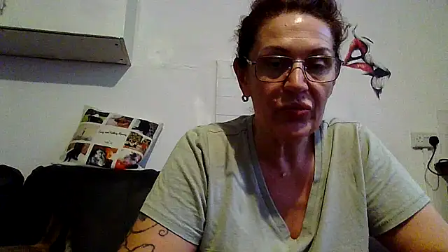 Snapshot of RubyyRosee chatting on 05-28-26, 05:04 RubyyRosee online show from 05-28-26, 05:04