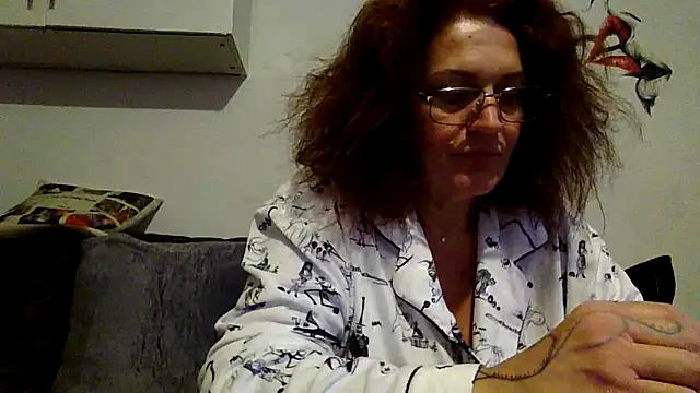 RubyyRosee online show from 04-12-26, 05:33