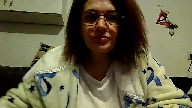 RubyyRosee online show from 02-18-26, 06:22