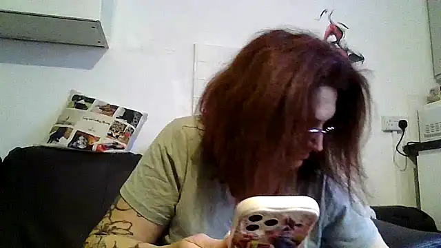 Snapshot of RubyyRosee chatting on 05-19-26, 01:29 RubyyRosee online show from 05-19-26, 01:29