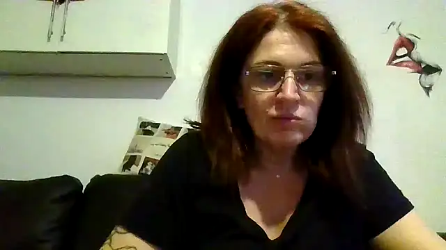 Snapshot of RubyyRosee chatting on 05-10-26, 06:54 RubyyRosee online show from 05-10-26, 06:54