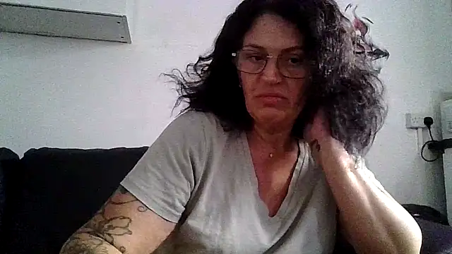 RubyyRosee online show from 07-08-26, 05:52