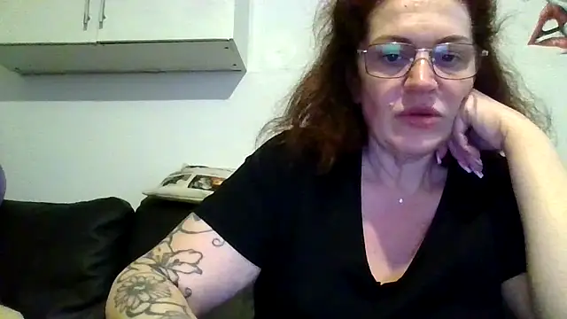 Snapshot of RubyyRosee chatting on 04-26-26, 06:22 RubyyRosee online show from 04-26-26, 06:22