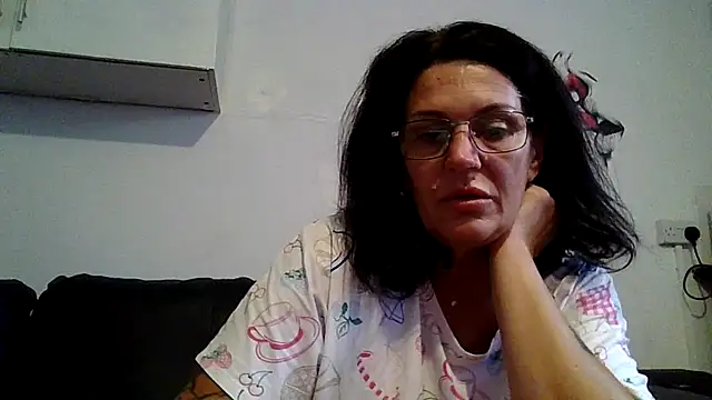 RubyyRosee online show from 07-25-26, 05:59