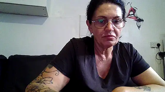 RubyyRosee online show from 07-09-26, 06:03