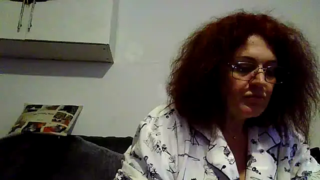 RubyyRosee online show from 04-01-26, 01:52