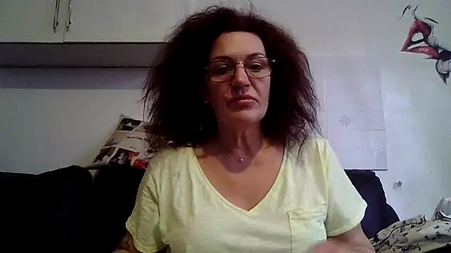 Snapshot of RubyyRosee chatting on 04-19-26, 09:43 RubyyRosee online show from 04-19-26, 09:43