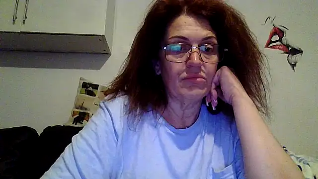 Snapshot of RubyyRosee chatting on 05-05-26, 05:43 RubyyRosee online show from 05-05-26, 05:43