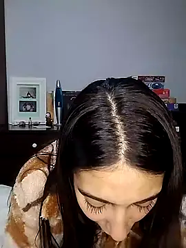Snapshot of M4tute chatting on 07-06-26, 08:22 M4tute online show from 07-06-26, 08:22