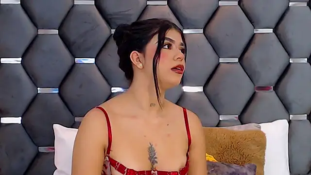 MelodyCarsson online show from 12-05-25, 12:15