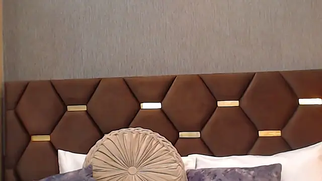 MelodyCarsson online show from 11-27-25, 12:16