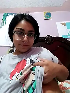 Snapshot of Lovelyrainn chatting on 09-22-25, 11:38 Lovelyrainn online show from 09-22-25, 11:38
