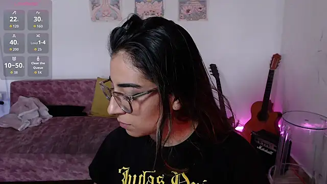 Susanahendrix online show from 11-11-25, 06:25