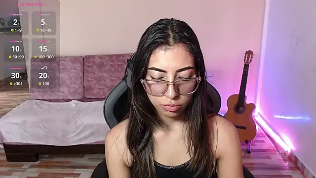 Susanahendrix online show from 03-04-26, 06:15