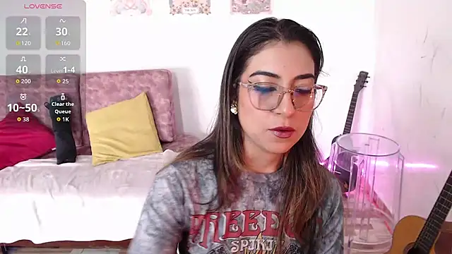 Susanahendrix online show from 12-02-25, 06:09