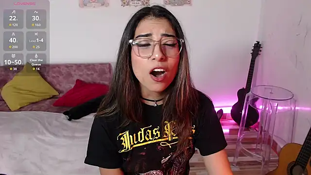 Susanahendrix online show from 12-20-25, 07:50