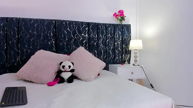 katte landerr online show from 04-01-26, 12:50