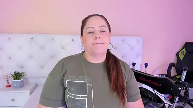 katte landerr online show from 10-04-25, 01:34