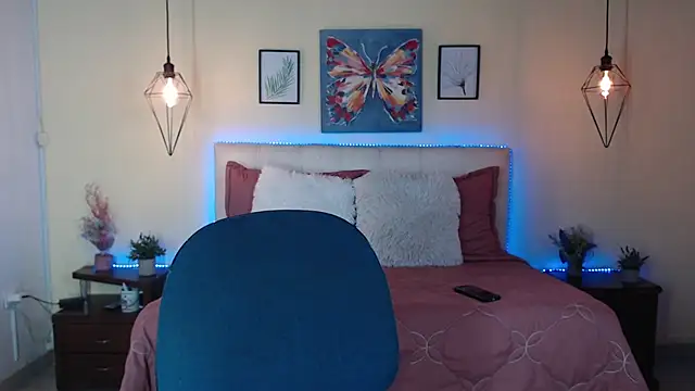 Megan 05  online show from 07-07-26, 07:28