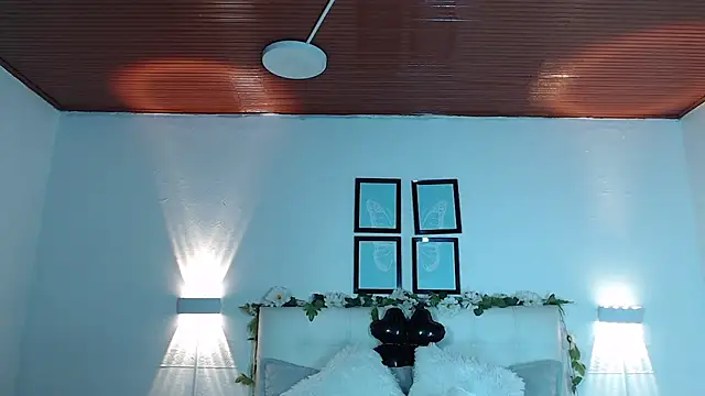 Megan 05  online show from 11-22-25, 07:35