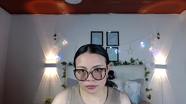 Megan 05  online show from 02-06-26, 06:48