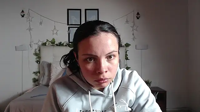 Megan 05  online show from 04-30-26, 07:10