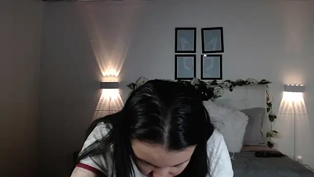 Megan 05  online show from 11-20-25, 06:52