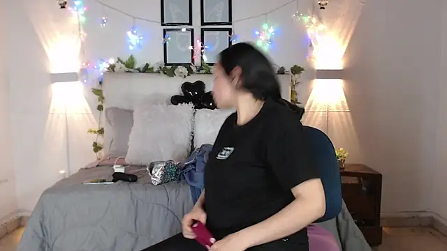 Megan 05  online show from 03-21-26, 06:56