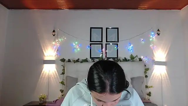 Megan 05  online show from 03-13-26, 07:19