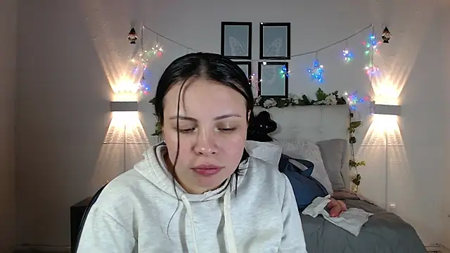 Megan 05  online show from 01-10-26, 07:31