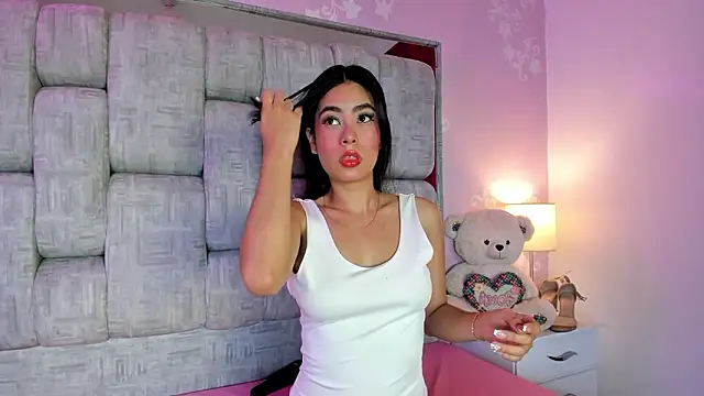 Snapshot of KatySweetas chatting on 02-25-26, 07:36 KatySweetas online show from 02-25-26, 07:36