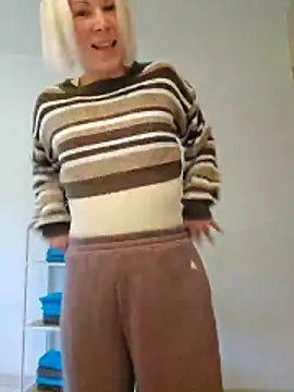 Sunny-Sin online show from 03-15-26, 08:54