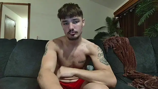 Snapshot of derekmontana2 chatting on 05-27-26, 05:37 derekmontana2 online show from 05-27-26, 05:37