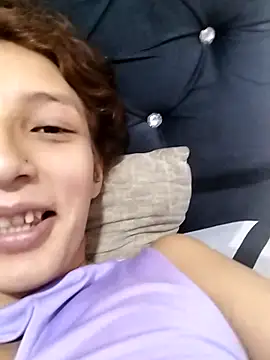 amelie sex online show from 03-29-26, 04:52