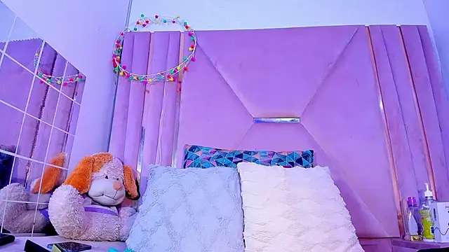 jazmin waked online show from 02-22-26, 04:15