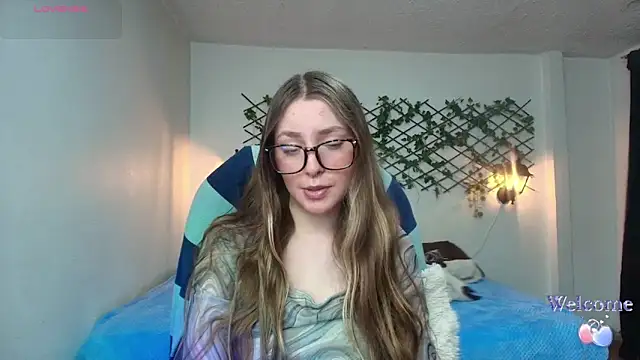 velvet  moon online show from 04-07-26, 12:12