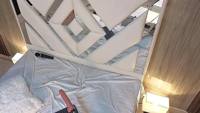 Snapshot of Lisa_sweetas chatting on 02-07-26, 01:46 Lisa sweetas online show from 02-07-26, 01:46