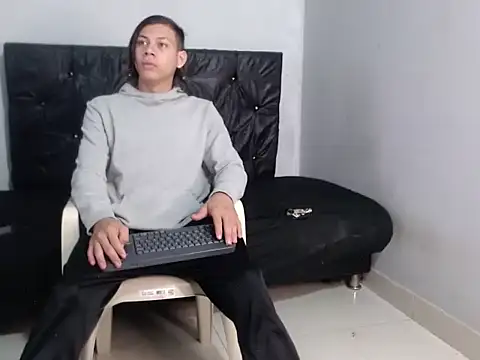 Snapshot of masterbrave420 chatting on 02-03-26, 12:10 masterbrave420 online show from 02-03-26, 12:10