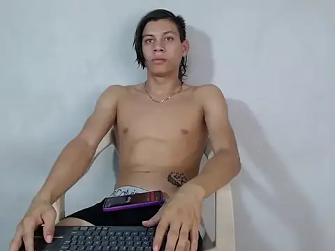 masterbrave420 online show from 11-08-25, 08:34