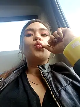 miss berlyn online show from 12-14-25, 08:14