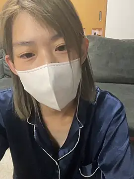 Snapshot of usako_2025 chatting on 06-26-26, 01:50 usako 2025 online show from 06-26-26, 01:50