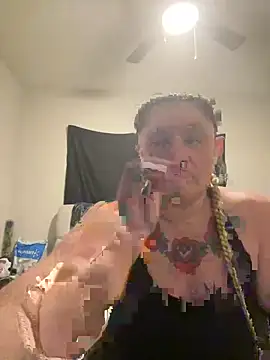 BigMfLuther online show from 11-15-25, 04:16