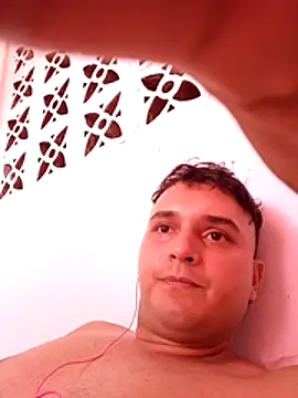 Snapshot of Hotguys111 chatting on 03-29-26, 01:57 Hotguys111 online show from 03-29-26, 01:57