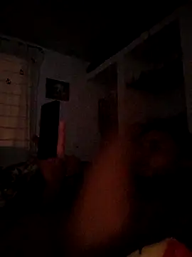 Snapshot of Hotguys111 chatting on 09-20-25, 04:28 Hotguys111 online show from 09-20-25, 04:28