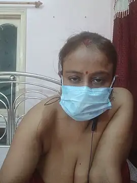 Snapshot of Barna_Love chatting on 06-02-26, 02:17 Barna Love online show from 06-02-26, 02:17