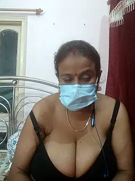 Snapshot of Barna_Love chatting on 05-03-26, 06:22 Barna Love online show from 05-03-26, 06:22