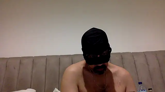 CaiBull online show from 07-11-26, 07:36