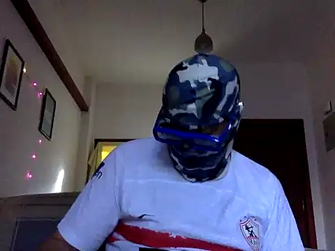 CaiBull online show from 11-16-25, 06:18