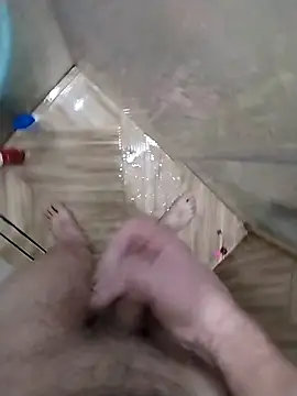 Snapshot of Pio185 chatting on 02-14-26, 06:41 Pio185 online show from 02-14-26, 06:41